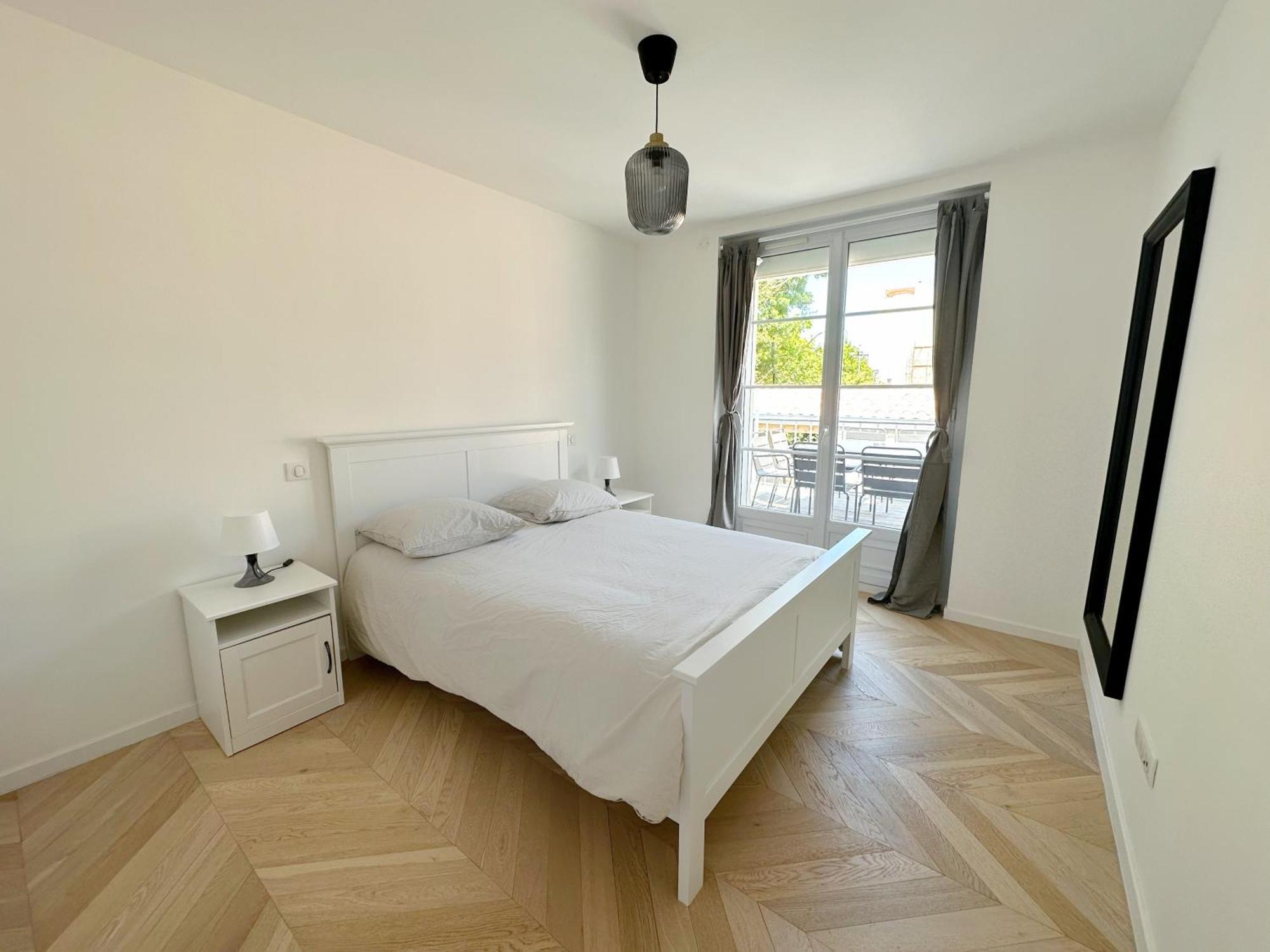 Les Appartements Du Carnot - Terrasses Et Jardins Ла-Рошель Экстерьер фото